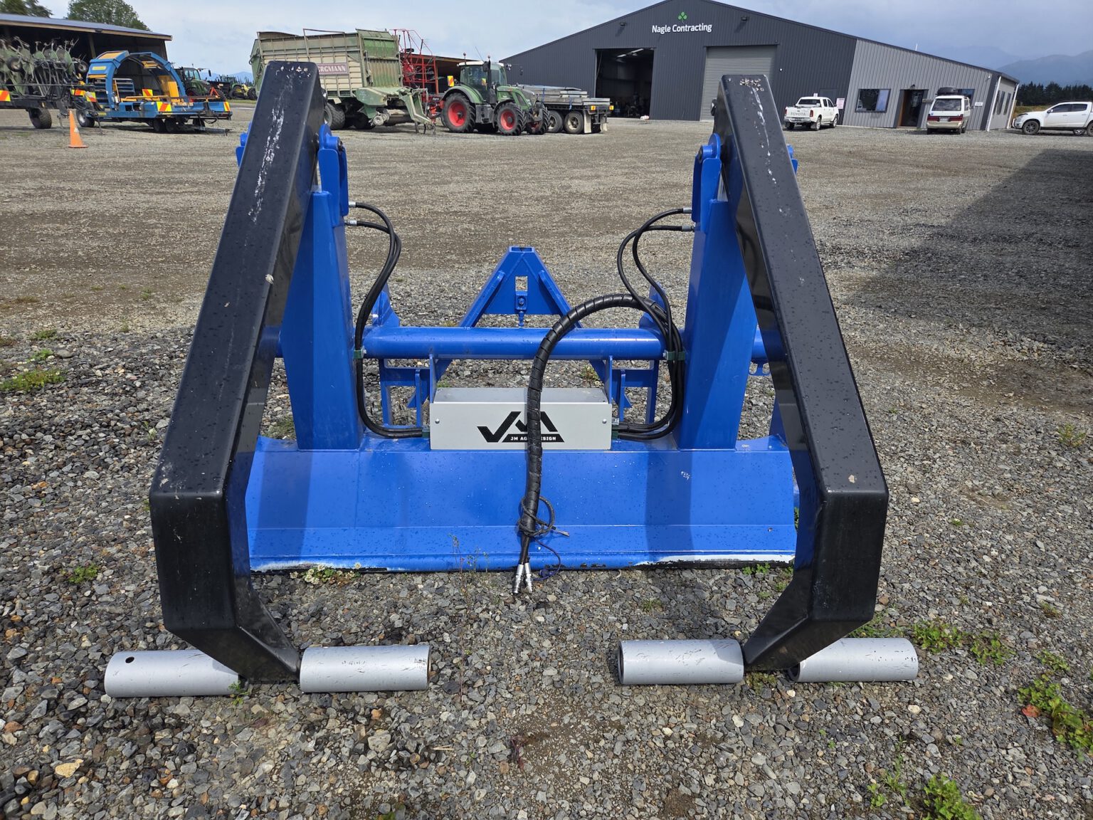 Silage elephant trunk agricultural equipment