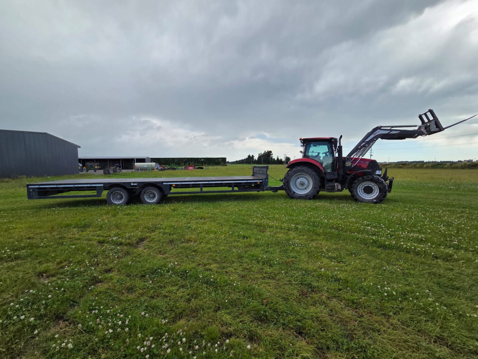 Agricultural trailer farm equipment